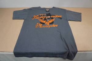 lot 215 image: Harley Davidson T-Shirt -Small