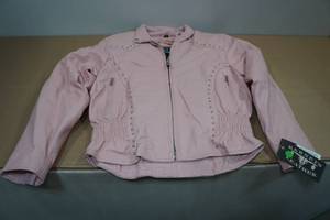 lot 222 image: Barneys Leather Jacket -Medium