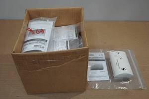lot 288 image: 10 Kidde Carbon Monoxide Alarms