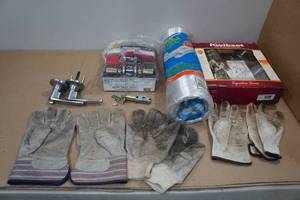 lot 289 image: Assorted Hardware - Locks, Ducting