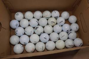 lot 293 image: 34 Golf Balls - Bridgestone, Titleist, Callaway, Taylor Made