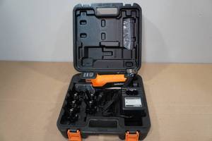 lot 9 image: NAVAC NEF6LM Cordless Power Flaring Tool