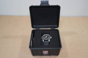 lot 10A image: Luminox Navy Seal Mens Watch XS.3251.CB