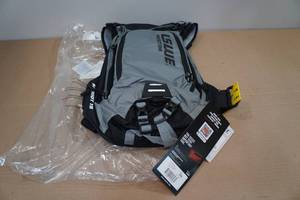 lot 24 image: USWE Patriot 15 Backpack