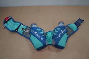 lot 25 image: UltrAspire Speedgoat 3.0 Waist Pack -Lagoon Navy