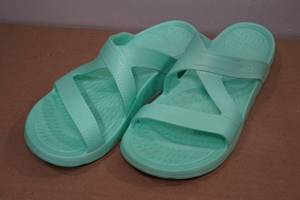 lot 29 image: Nuusol Womens Hailey Rubber Slides -Size 7, Teal
