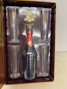 lot 34 image: Budweiser Millennium Quart Bottle (Empty) & 4 Glasses