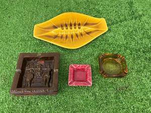 lot 61 image: Ashtrays