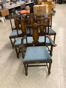 lot 93 image: 6 Chairs
