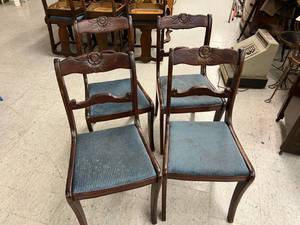 lot 94 image: 4 Chairs