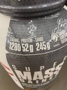 lot 8 image: FL 4 FL 5 - Dymatize Super Mass Gainer 6lb Rich Chocolate Dietary Supplement