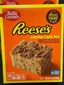 lot 34 image: 2 Back 2.3 - Lot of 8 Boxes of Betty Crocker Reeses Coffee Cake Mix