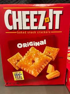 lot 47 image: IA 1 - Lot of 4 Cheez-It Original Baked Snack Crackers 7 OZ Boxes