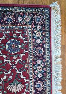 lot 27 image: Beautiful Isis Area Rug