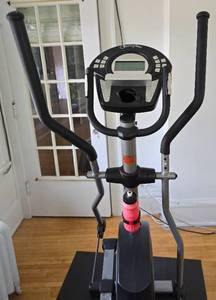 lot 23 image: Great Champion Elliptical Trainer