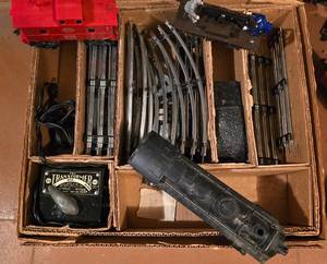 lot 75 image: Vintage Electric Train & Track Options