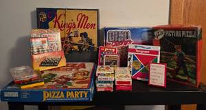 lot 59 image: Fabulous Collection of GamesToys, Some Vintage