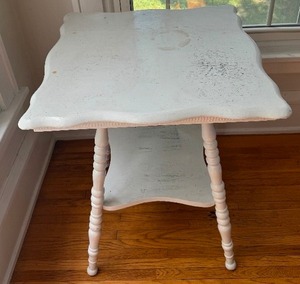 lot 17A image: Vintage Painted Parlor Table