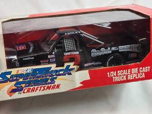 lot 53 image: Racing Champions 1995 Premier Edition NASCAR Super Truck Series #2 Diecast Model