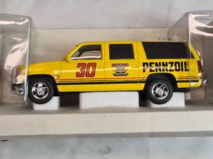 lot 62 image: Pennzoil #30 NASCAR Truck Diecast Model Bank
