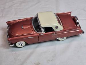 lot 111 image: Road Signature 1957 Ford Thunderbird
