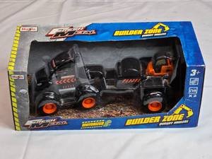 lot 132 image: Maisto Fresh Metal Builder Zone Quarry Haulers Motorized Truck Set