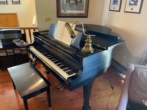 lot 11 image: K. Kawai Model KG-2C Baby Grand Piano with Bench