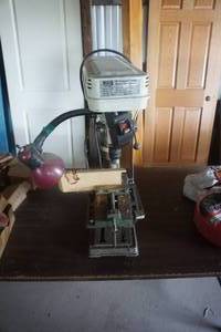 lot 41 image: Tool Shop 10 12 hp 5 Speed Drill Press