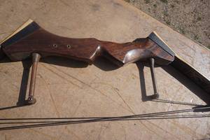 lot 52 image: Browning Model Explorer X9B Compound Bow