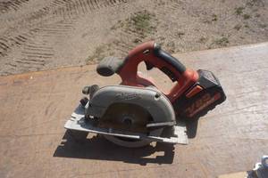 lot 60 image: Milwaukee 28 Volt Circular Saw & Sawzall With Charger