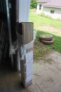 lot 104 image: 2 - Bundles Home Decorator Collection Laminate Flooring