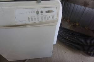 lot 130 image: Whirlpool Quiet Partner I Electric Dishwasher