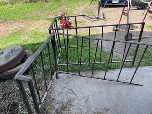 lot 150 image: 2 - Sections Metal StairwayDeck Railing