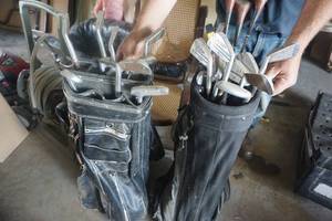 lot 181 image: 2 - Golf Club Sets With Bag