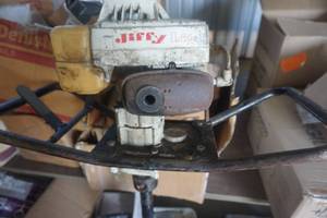 lot 213 image: Jiffy Lite Power Ice Auger