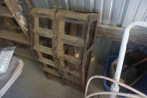 lot 215 image: Mechanics Car Ramps