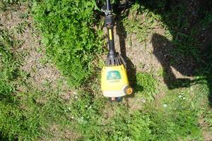 lot 246 image: Yard Man Model YM90 Gas Powered Weed Eater