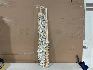 lot 301 image: SUNCREAT Hammocks Traditional Rope Double Hammock