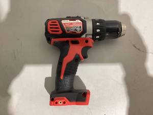 lot 530 image: Milwaukee 2606-20 - DRILL CORDLESS 18V 12 DRIVER M18
