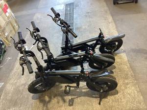 lot 472 image: LOT OF 3 Jetson Atlas Fat Tire Electric Bike