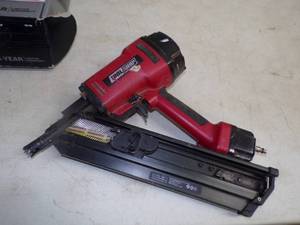 Clip Head Framing Nailer
