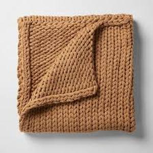 lot 28 image: 50x70 Oversized Solid Bed Throw - Casaluna-Warm Brown