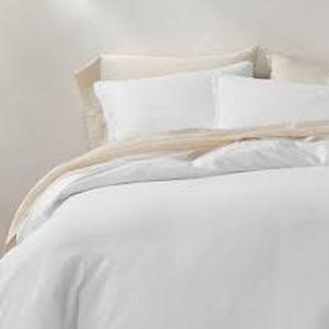 lot 33 image: Heavyweight Linen Blend Duvet Cover & Pillow Sham Set - Casaluna-FullQueen-White