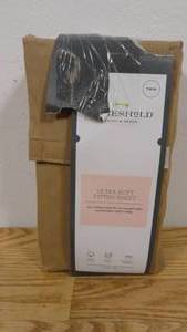 lot 35 image: Ultra Soft Sheet Set 300 Thread Count Collection - Threshold-Twin-Brown