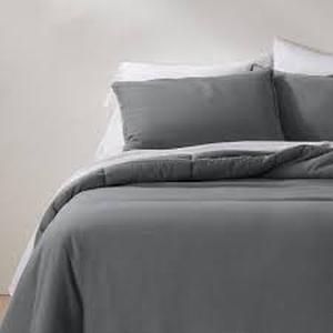lot 67 image: Heavyweight Linen Blend Comforter - Casaluna-KingCalifornia King-Dark Gray
