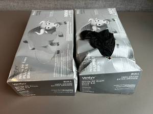 lot 59 image: Ventyv Nitrile PF Exam PLUS 5.0 Black Gloves Extra Large