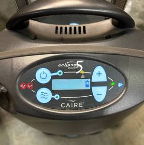 lot 2 image: Sequal Eclipse 5 Portable Oxygen Concentrator
