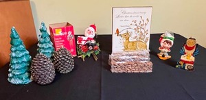 lot 169 image: Level 4 - Vintage Christmas and Winter Decorations Lot