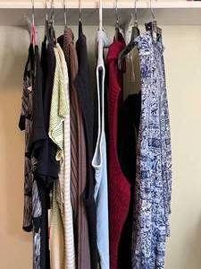 lot 190 image: Level 4 - Assorted Womens Plus Size Clothing Lot - With Original Tags