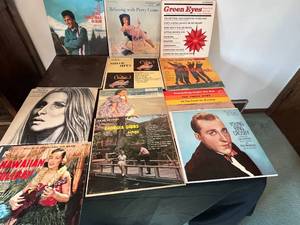 lot 367 image: Level 4 - Collection of Vintage Vinyl Records - Various Artists